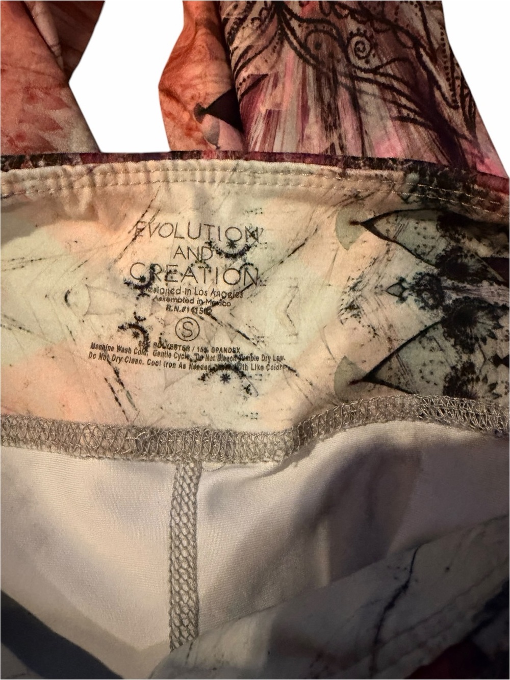 Evolution & Creation Elephant Yoga Leggings Women’s Small Boho Festival - Picture 6 of 7